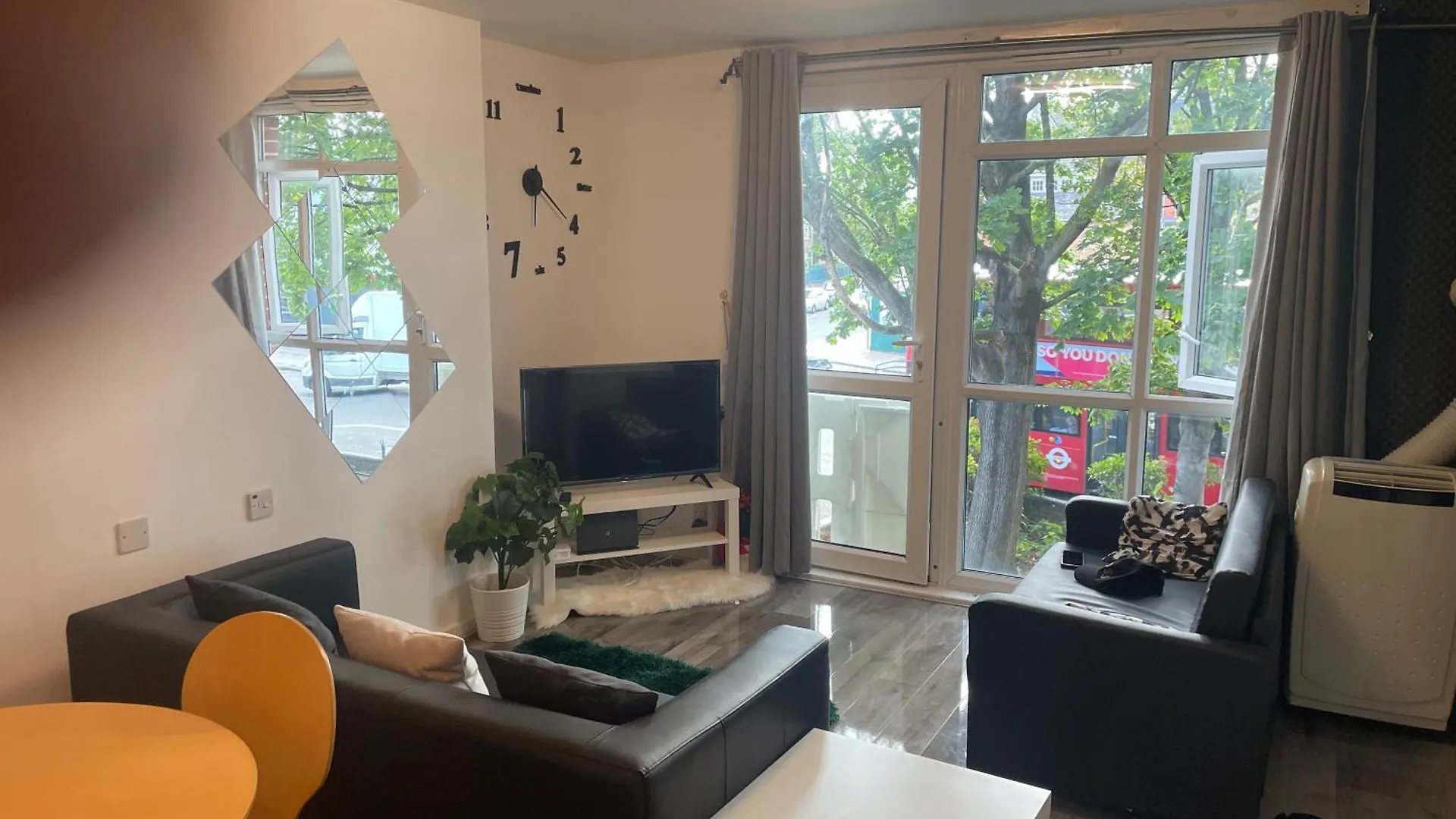 דירה לונדון Two Bedroom Flat In Greenwich Near The 02 בריטניה